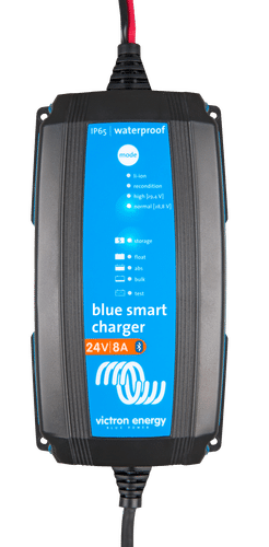 1459858805_upload_documents_775_500-Blue-Smart-Charger-24V-8A_top.png