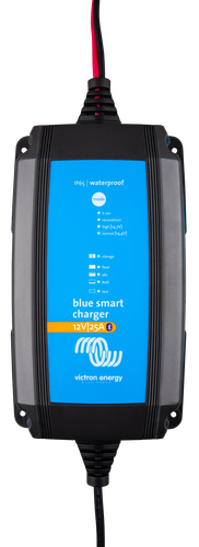 1617178829_upload_documents_775_500-Blue Smart IP65 charger 12V 25A (top)