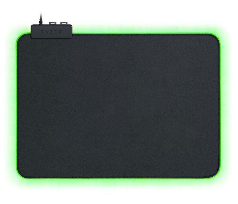 razer-goliathus-chroma-gaming-mousepad-1000px-v1-0001